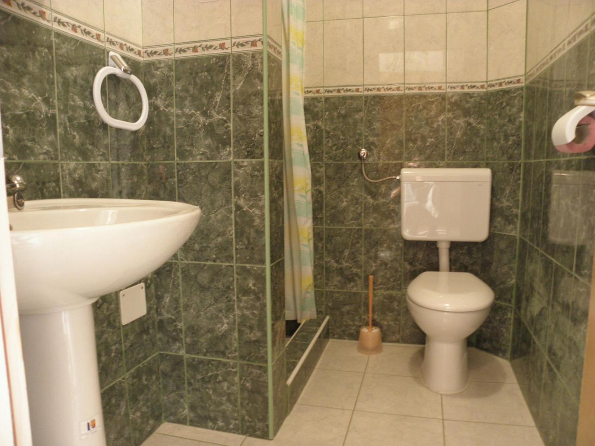 Lukovo Šugarje Apartments Tasa מראה חיצוני תמונה