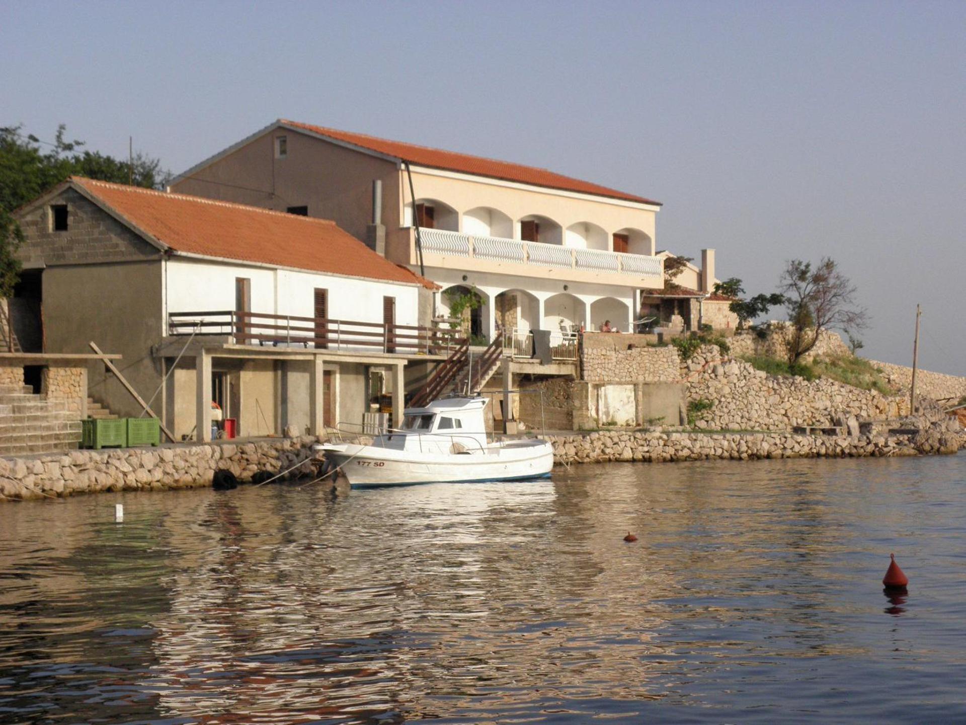 Lukovo Šugarje Apartments Tasa מראה חיצוני תמונה